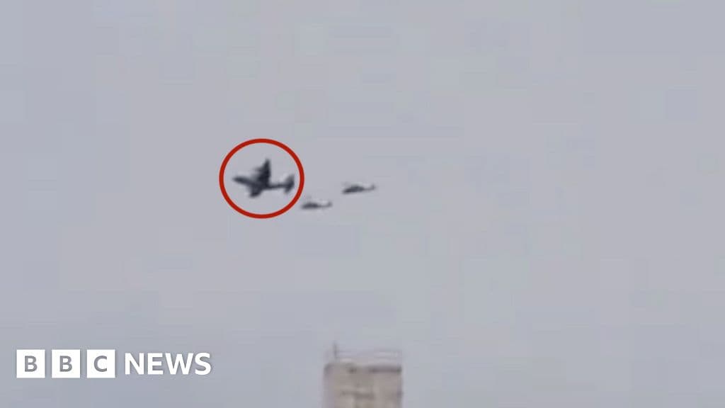 Video Captures US Plane and Rescue Helicopters Over Southern Iran