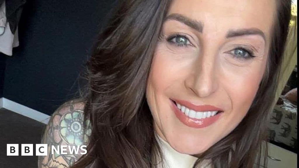 Manx travellers detained and deported due to passport complications