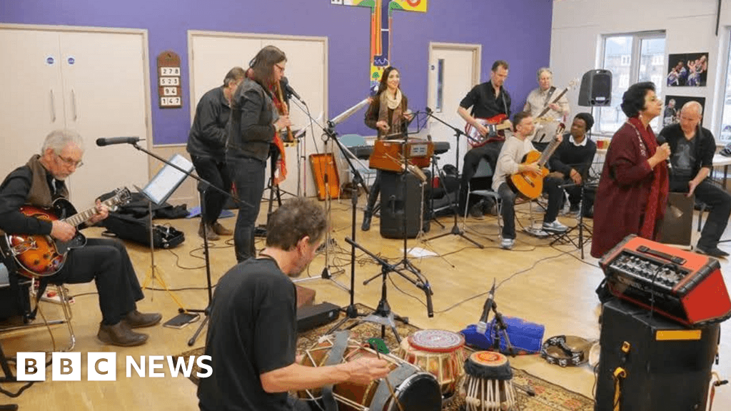 'Multicultural open mic' marks 10th anniversary